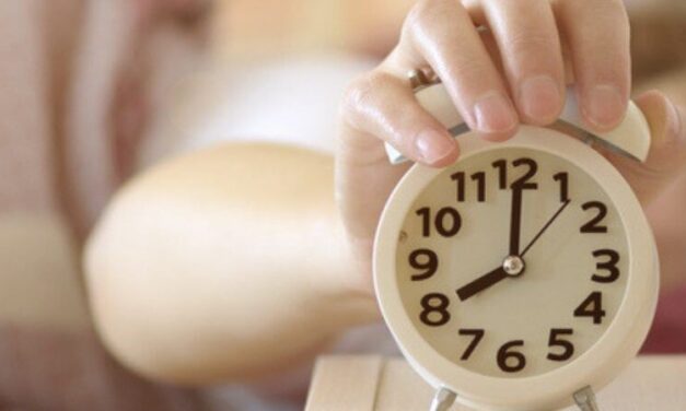 Why is waking up early so HARD ?